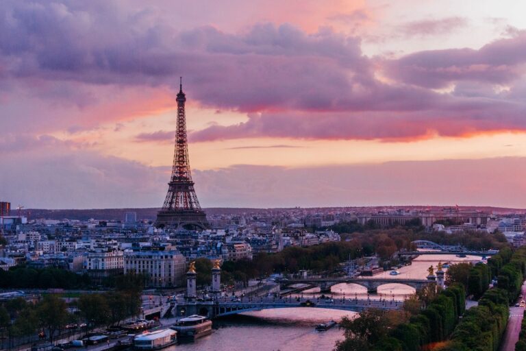 Paris en 2 Jours : itinéraire et budget pour un week-end parfait